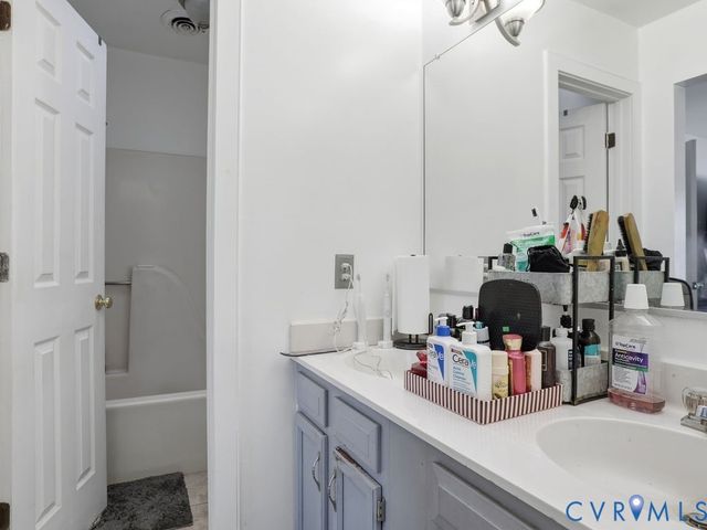 1617 Winters Hill Cir, North Chesterfield, VA 23236