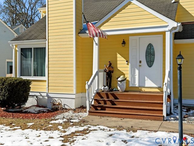 1617 Winters Hill Cir, North Chesterfield, VA 23236