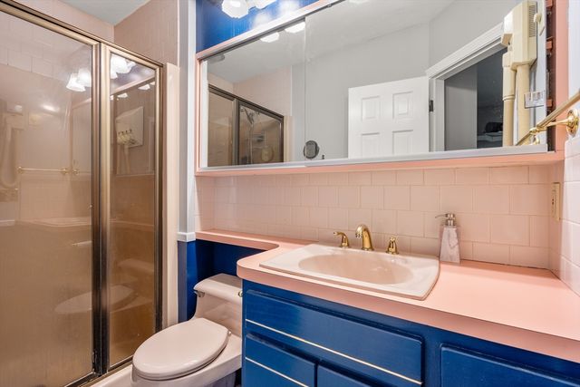 113 Temple Rd, Waltham, MA 02452