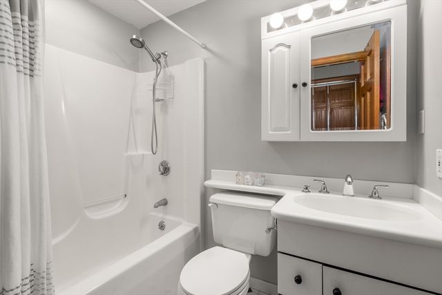 113 Temple Rd, Waltham, MA 02452