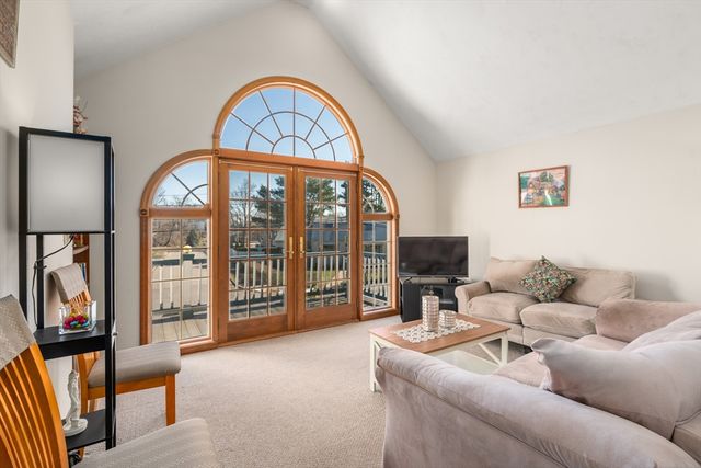 113 Temple Rd, Waltham, MA 02452