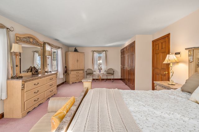 113 Temple Rd, Waltham, MA 02452