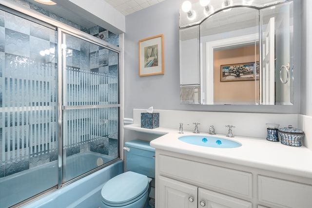 113 Temple Rd, Waltham, MA 02452