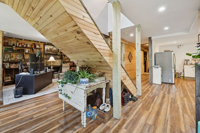 2658 Sycamore Valley Rd, Pleasant Shade, TN 37145