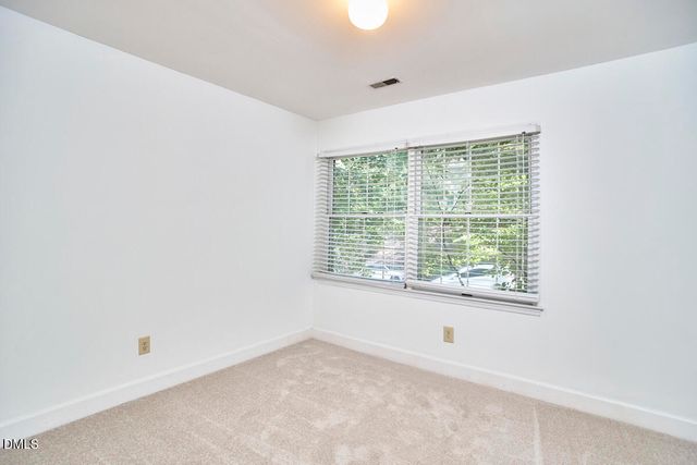105 Westbury Court, Chapel Hill, NC 27516