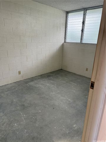 1555 Pohaku Street A408, Honolulu, HI 96817