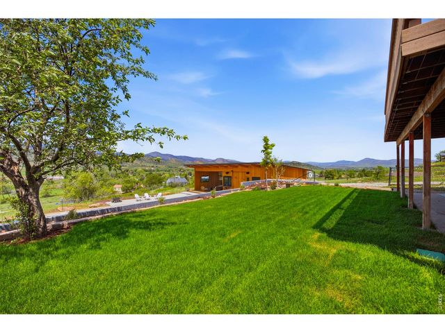 101 Callie Ct, Loveland, CO 80537