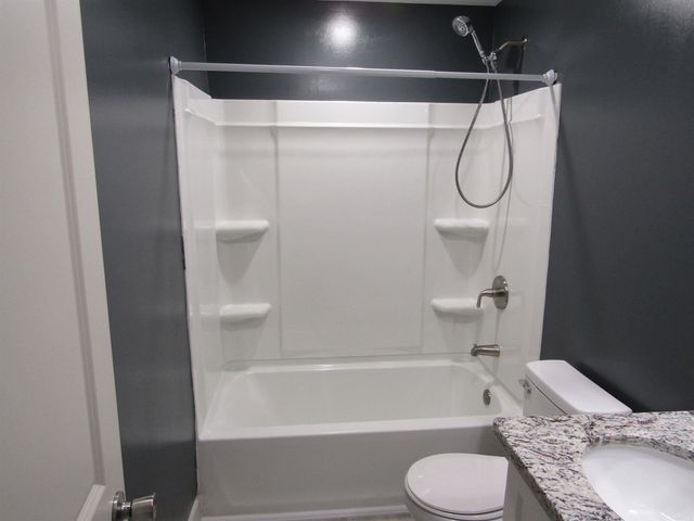 1203 E Lake Street, Paragould, AR 72450