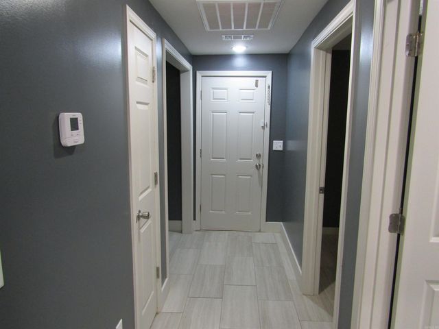 1203 E Lake Street, Paragould, AR 72450