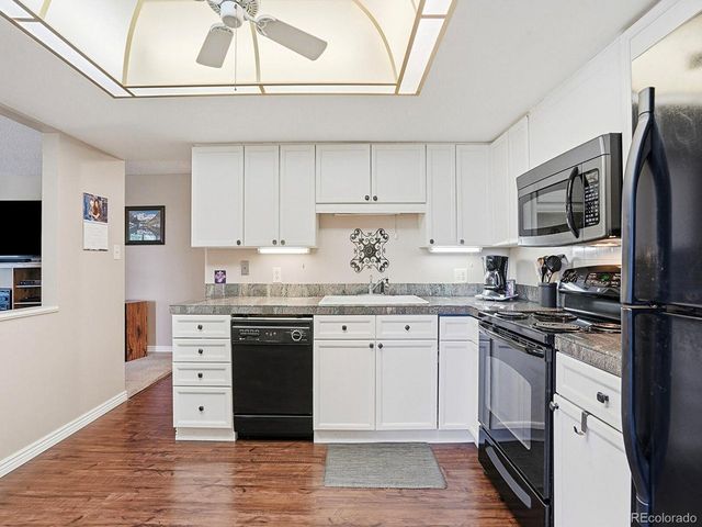 13691 E Marina Dr 201, Aurora, CO 80014