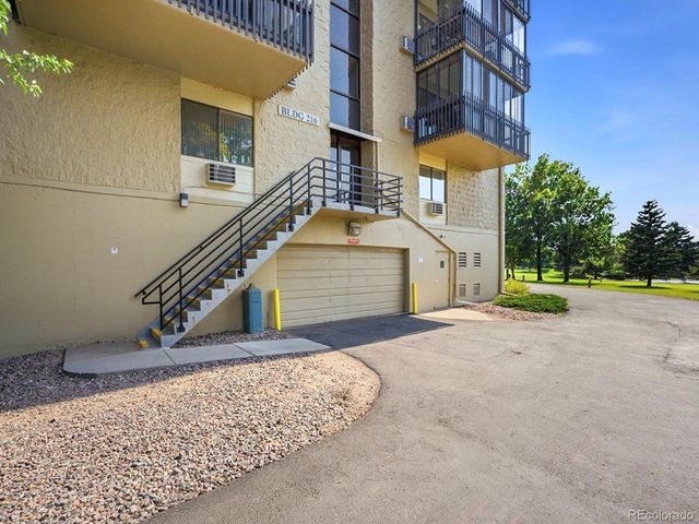 13691 E Marina Dr 201, Aurora, CO 80014