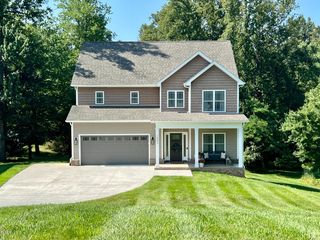 1062 Hooper Woods Drive, Forest, VA 24551