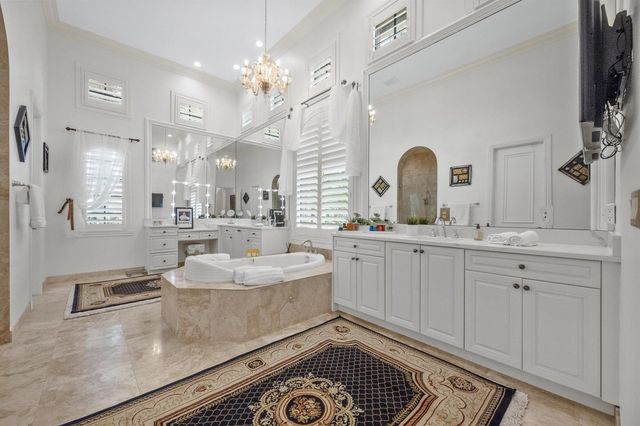 10771 Versailles Boulevard, Wellington, FL 33449