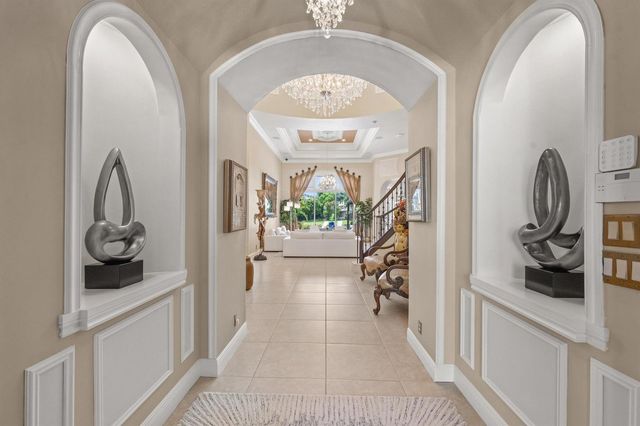 10771 Versailles Boulevard, Wellington, FL 33449