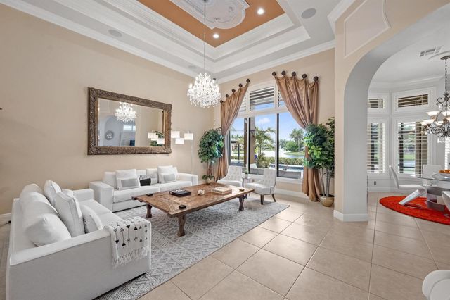 10771 Versailles Boulevard, Wellington, FL 33449