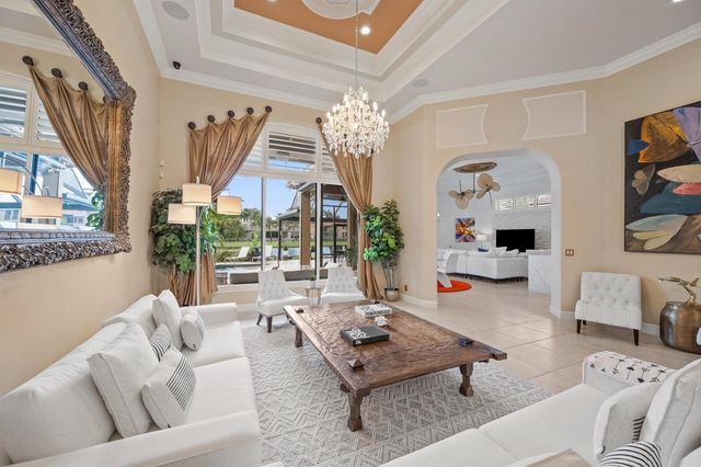 10771 Versailles Boulevard, Wellington, FL 33449