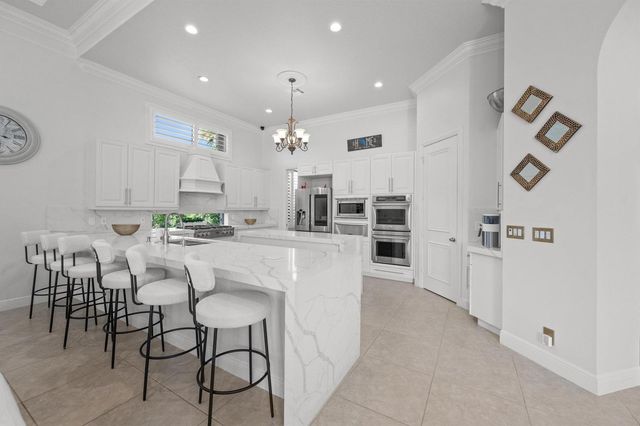 10771 Versailles Boulevard, Wellington, FL 33449