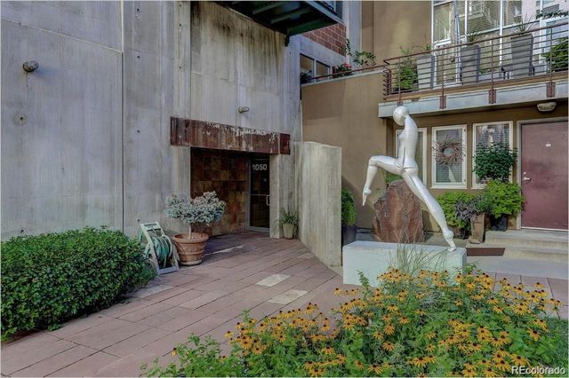 1050 Cherokee Street 301, Denver, CO 80204