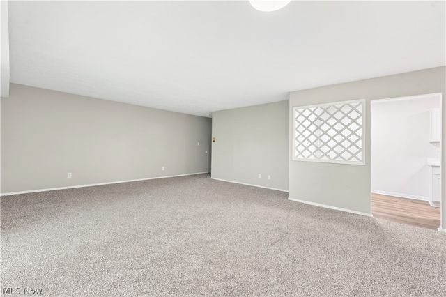 2930 N Bay Drive L7, Westlake, OH 44145