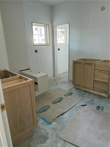 4001 W 67th Street, Prairie Village, KS 66208