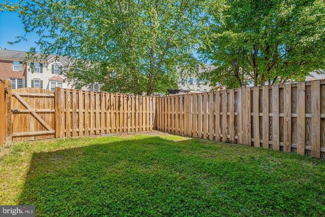 15823 BOBOLINK DR, Woodbridge, VA 22191