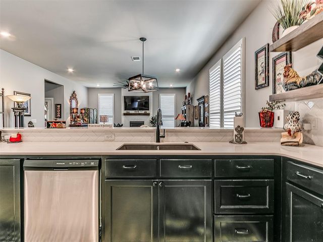 1524 SW 163rd Street, Oklahoma City, OK 73170