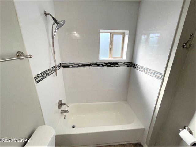3950 E Justin Lane, Tucson, AZ 85712
