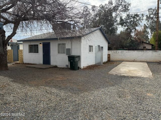 3950 E Justin Lane, Tucson, AZ 85712