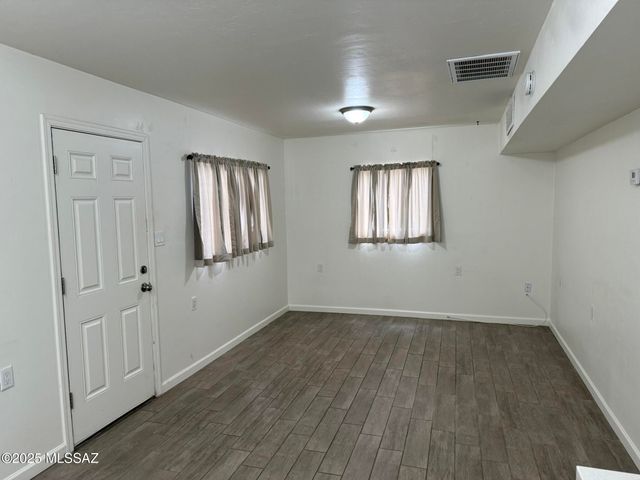 3950 E Justin Lane, Tucson, AZ 85712
