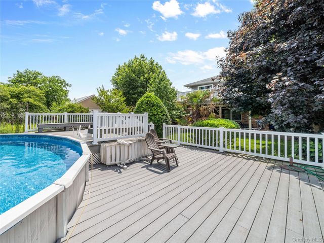 240 Pearl Street, Lawrence, NY 11559