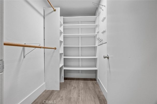 7035 Woodley Avenue 113, Van Nuys, CA 91406