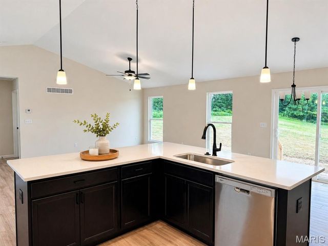 123 Scott's Ridge Court 123 STB, Washington, MO 63090