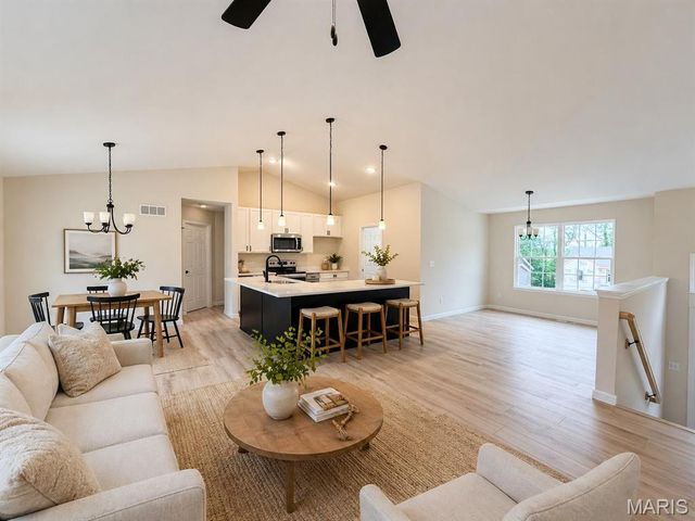 123 Scott's Ridge Court 123 STB, Washington, MO 63090