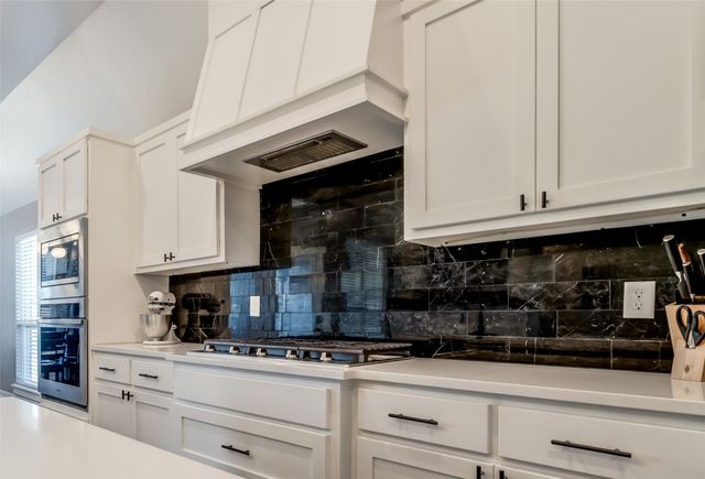 4145 Thunderhead Road, Norman, OK 73072