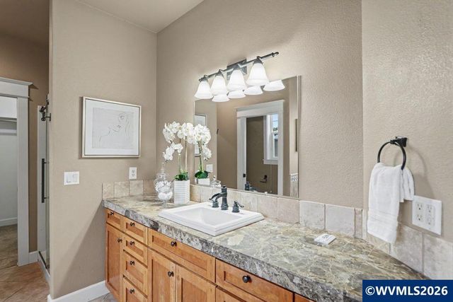 1348 29th Ct, Salem, OR 97304