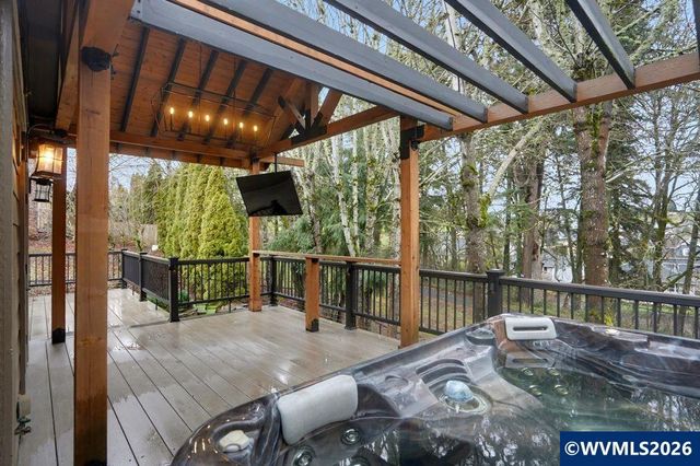 1348 29th Ct, Salem, OR 97304