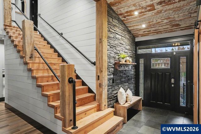 1348 29th Ct, Salem, OR 97304