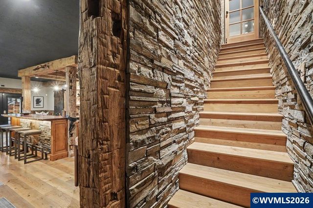 1348 29th Ct, Salem, OR 97304