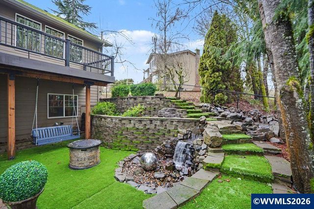 1348 29th Ct, Salem, OR 97304