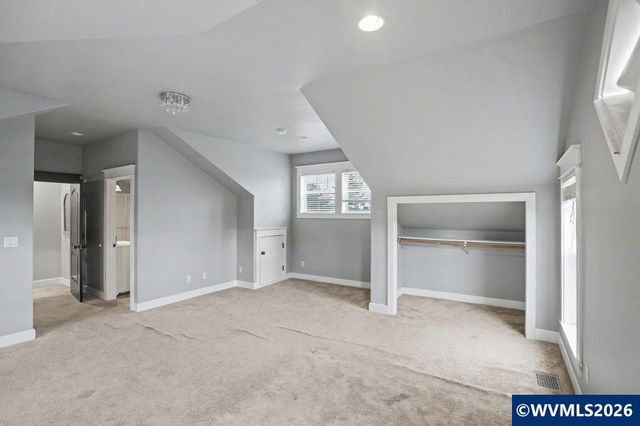 1348 29th Ct, Salem, OR 97304