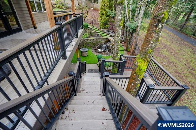 1348 29th Ct, Salem, OR 97304