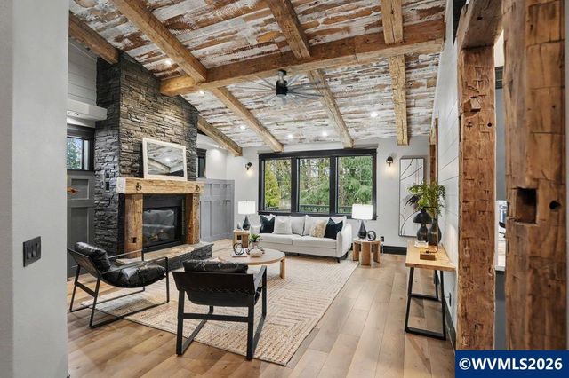 1348 29th Ct, Salem, OR 97304