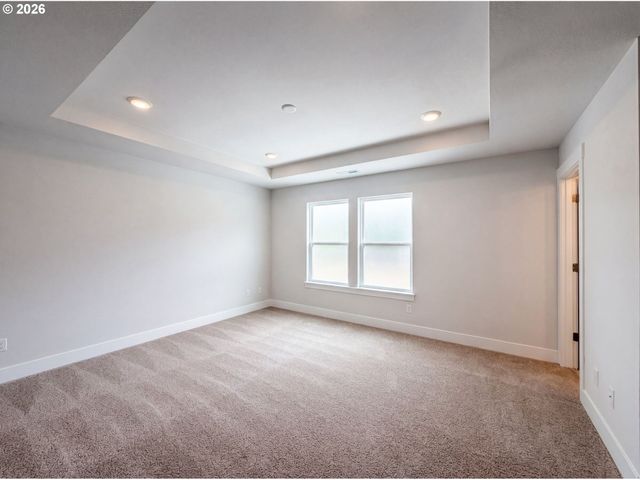 12706 Sw INCLINE Dr, Beaverton, OR 97007