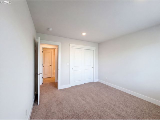 12706 Sw INCLINE Dr, Beaverton, OR 97007