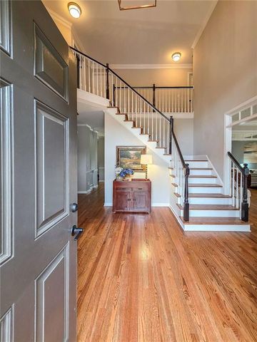 5539 Hedge Brooke Drive NW, Acworth, GA 30101