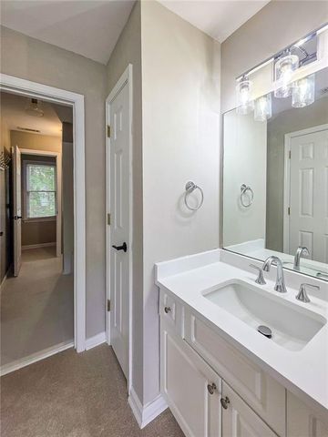 5539 Hedge Brooke Drive NW, Acworth, GA 30101