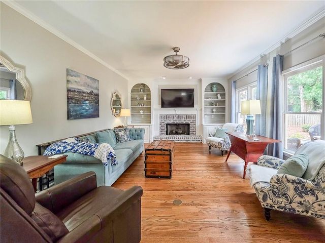 5539 Hedge Brooke Drive NW, Acworth, GA 30101
