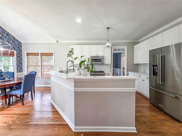 5539 Hedge Brooke Drive NW, Acworth, GA 30101