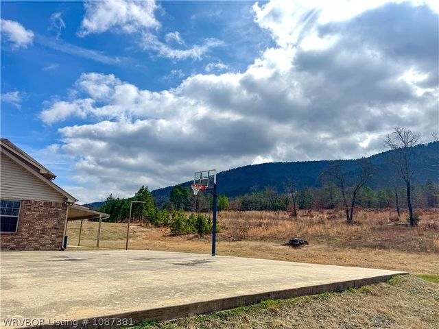 59917 350th Avenue, Whitesboro, OK 74577