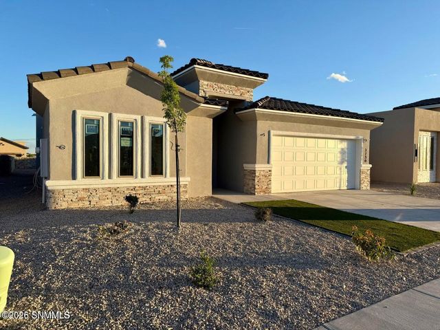 3730 Daybreak Street, Las Cruces, NM 88012